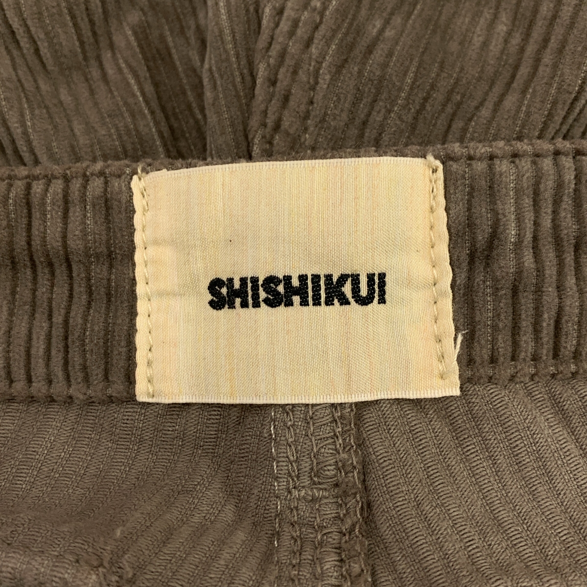 THE SHISHIKUI / シシクイ ロゴレザーパッチ コーデュロイ パンツ