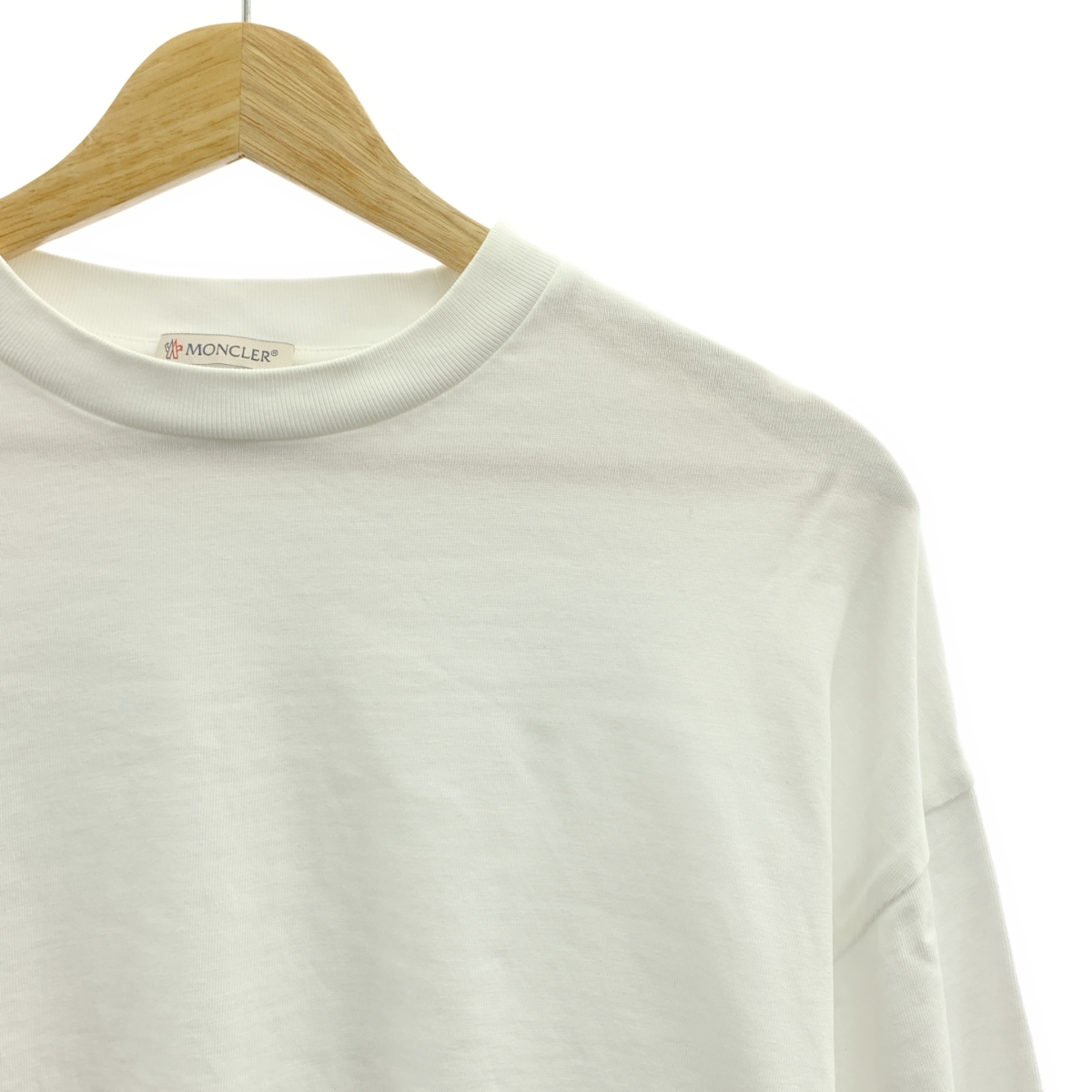 その他 × HYKE ロゴ ロング スリーブ カットソー