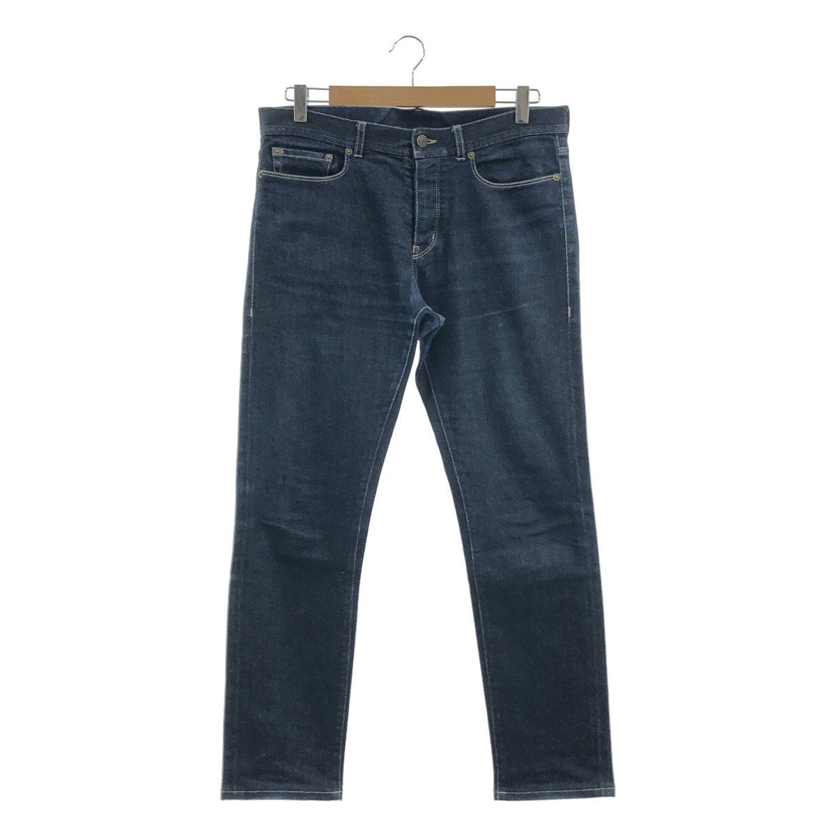 N°21 / ヌメロヴェントゥーノ