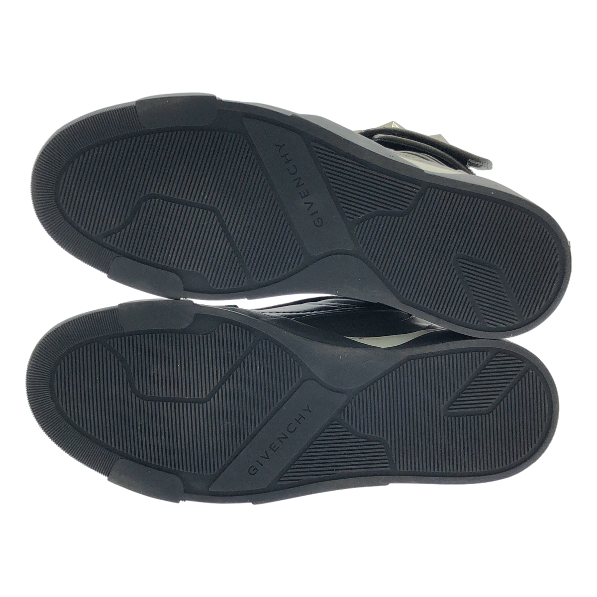 GIVENCHY / ジバンシィ スタッズ ハイカット スニーカー