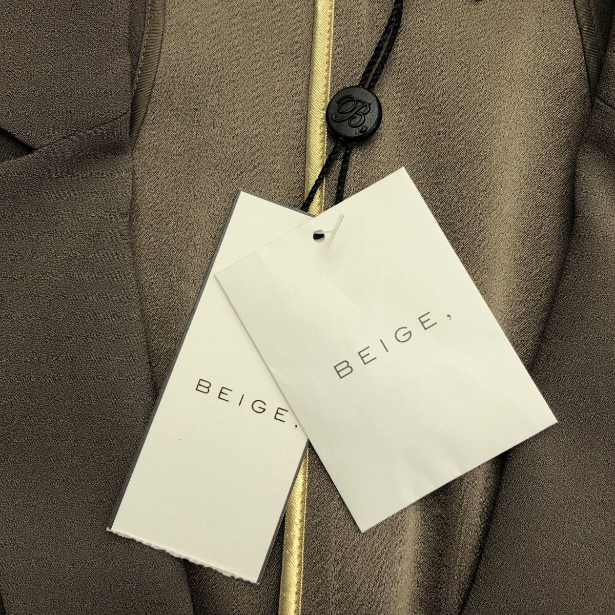 BEIGE， / ベイジ CINDY / トリアセテート シングルブレスト ジャケット