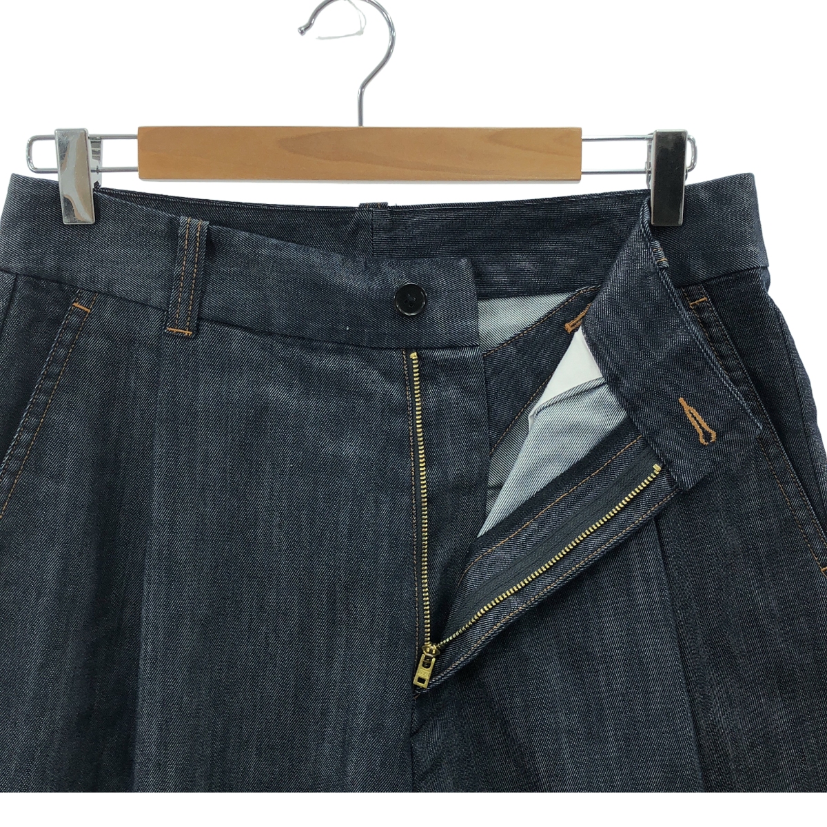 TOMORROWLAND / トゥモローランド コットンポリエステル デニム 1プリーツ スーパーワイドパンツ