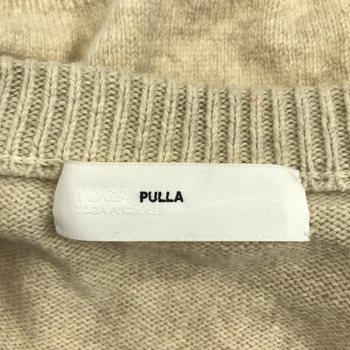 TOGA PULLA / トーガプルラ ビーズ フリンジ ニット カーディガン