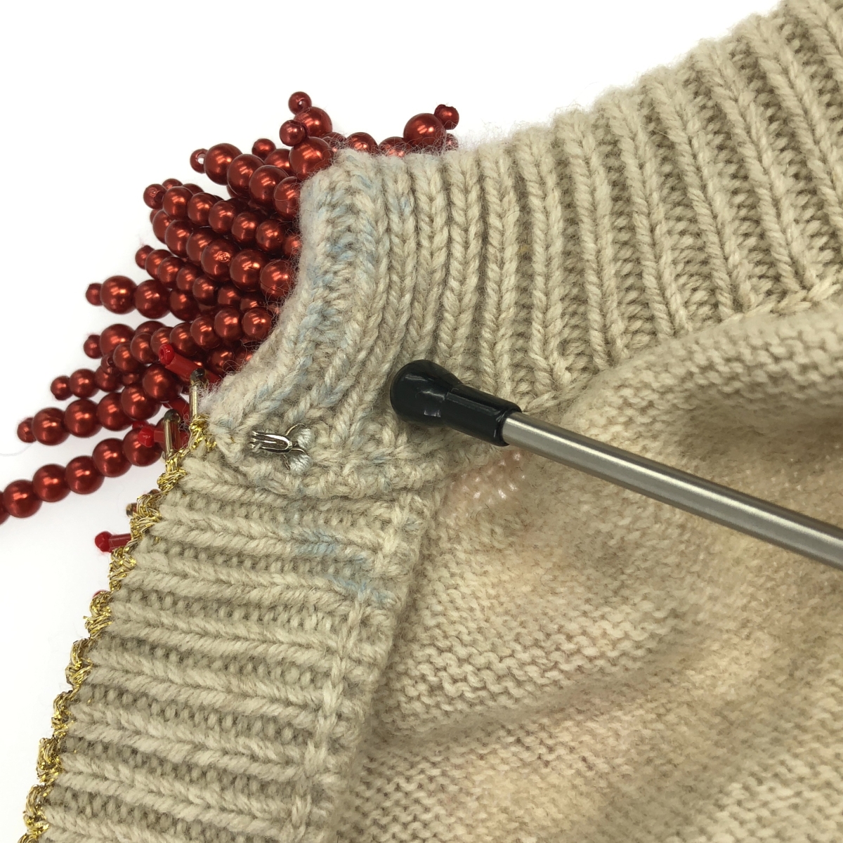 TOGA PULLA / トーガプルラ ビーズ フリンジ ニット カーディガン