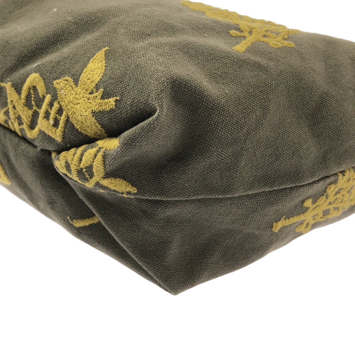 mina perhonen / ミナペルホネン forest parade / フォレストパレード エンブロイダリー ロゴジップ ショルダーバッグ