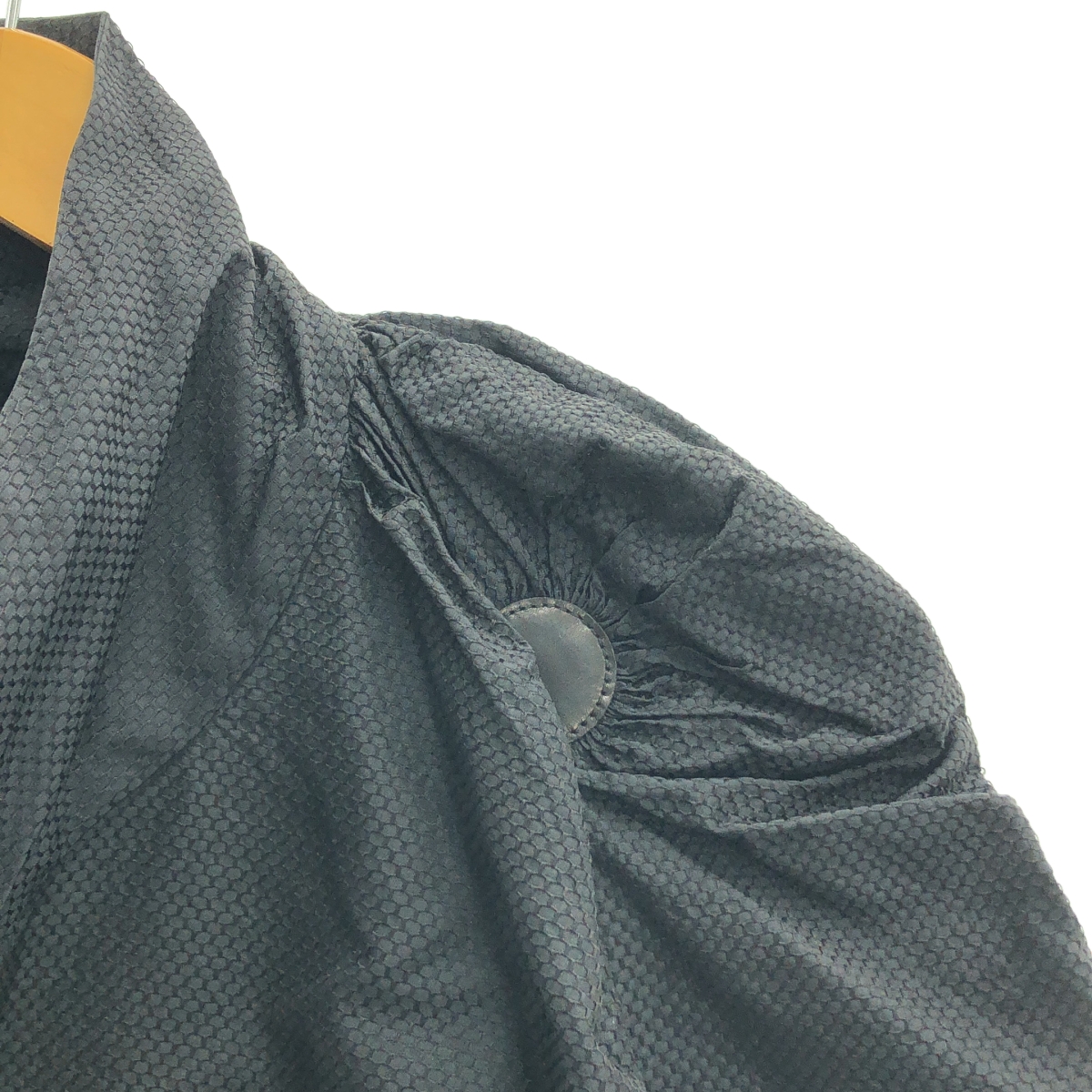 その他 ボリュームスリーブ ジップ ジャケット