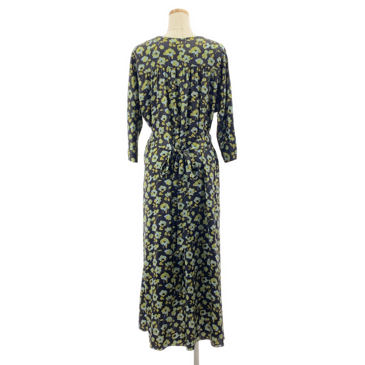 その他 silk 100％ / シルク 総柄 ベルテッド ドレス ワンピース