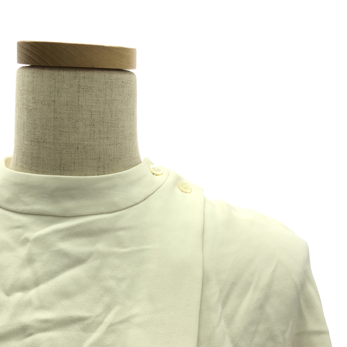 VERMEIL par iena / ヴェルメイユパーイエナ バックサテン ケープ ブラウス