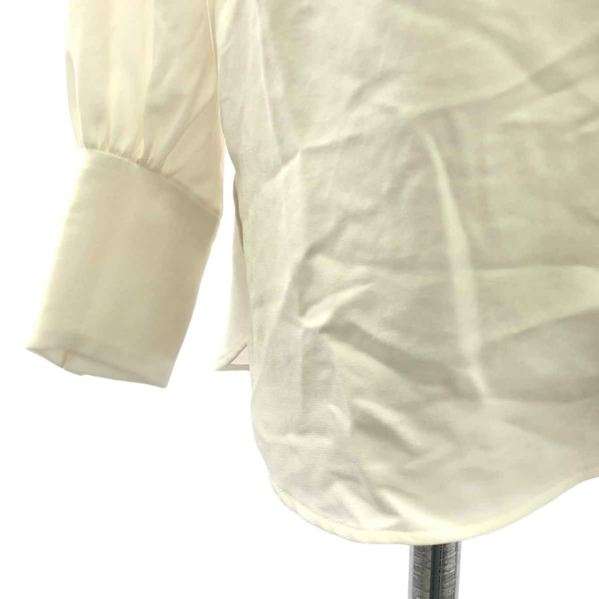 VERMEIL par iena / ヴェルメイユパーイエナ バックサテン ケープ ブラウス