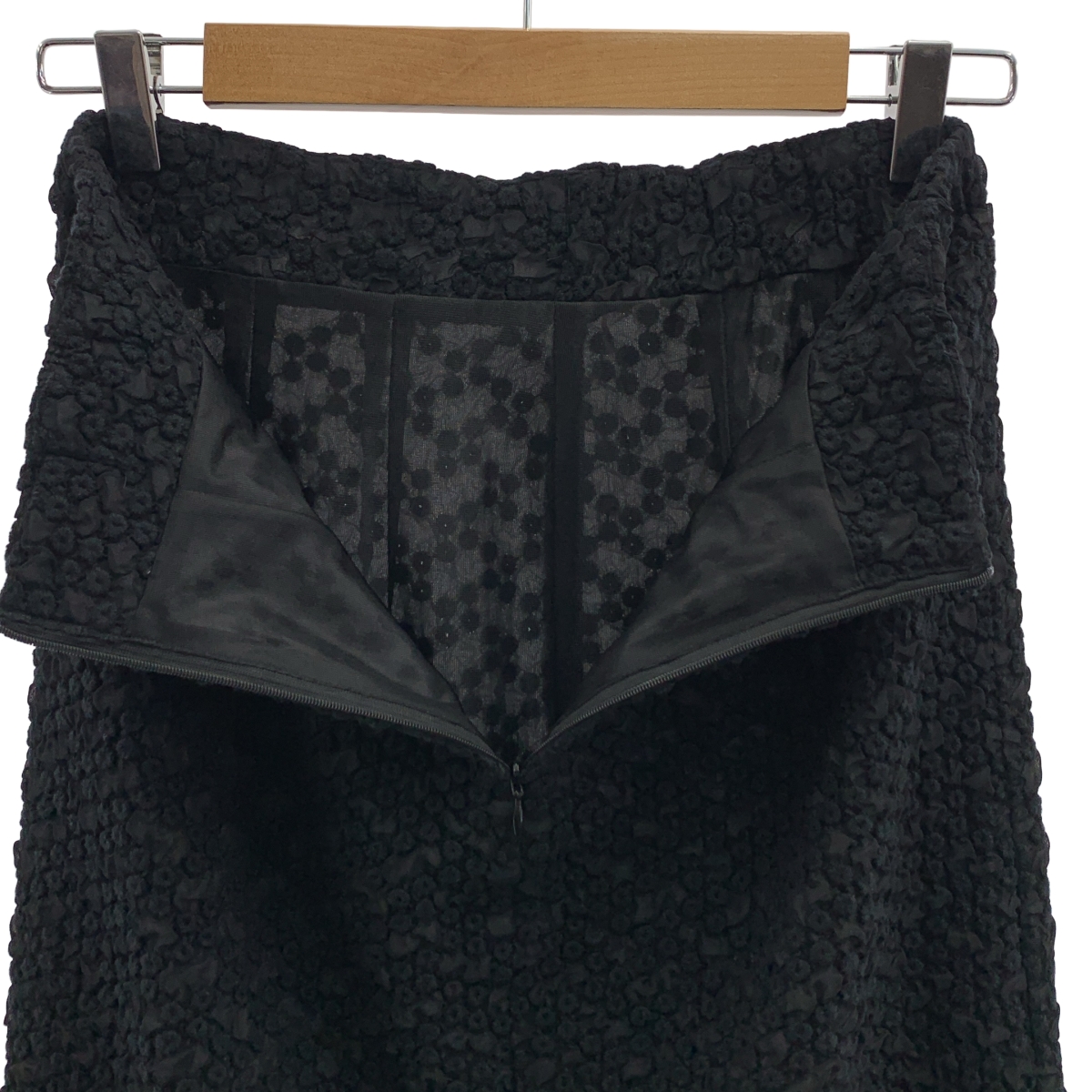 その他 オリジナル刺しゅうシースルーペンシルスカート