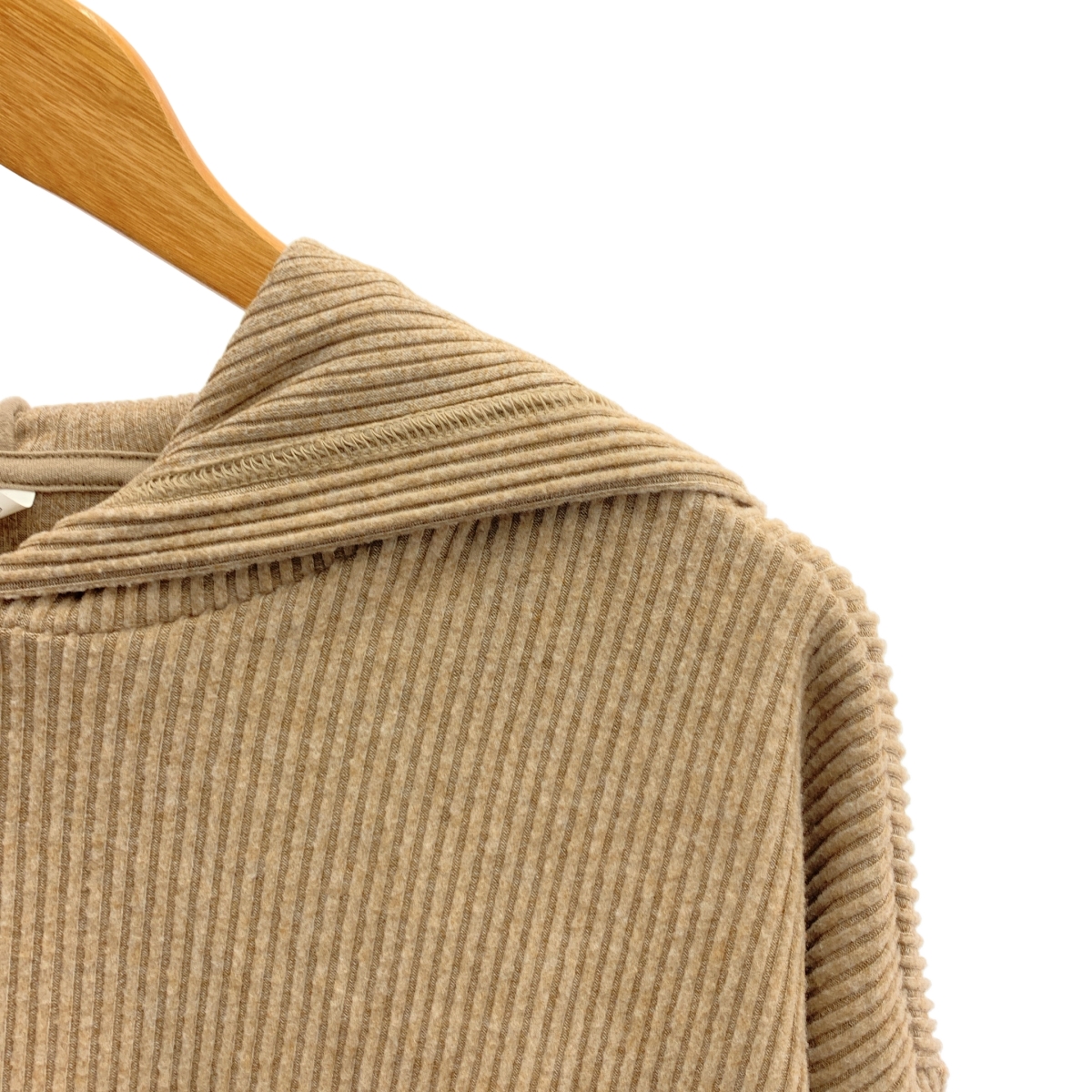 alo / アロー MUSE HOODIE ミューズ フーディ リブ クロップド パーカー