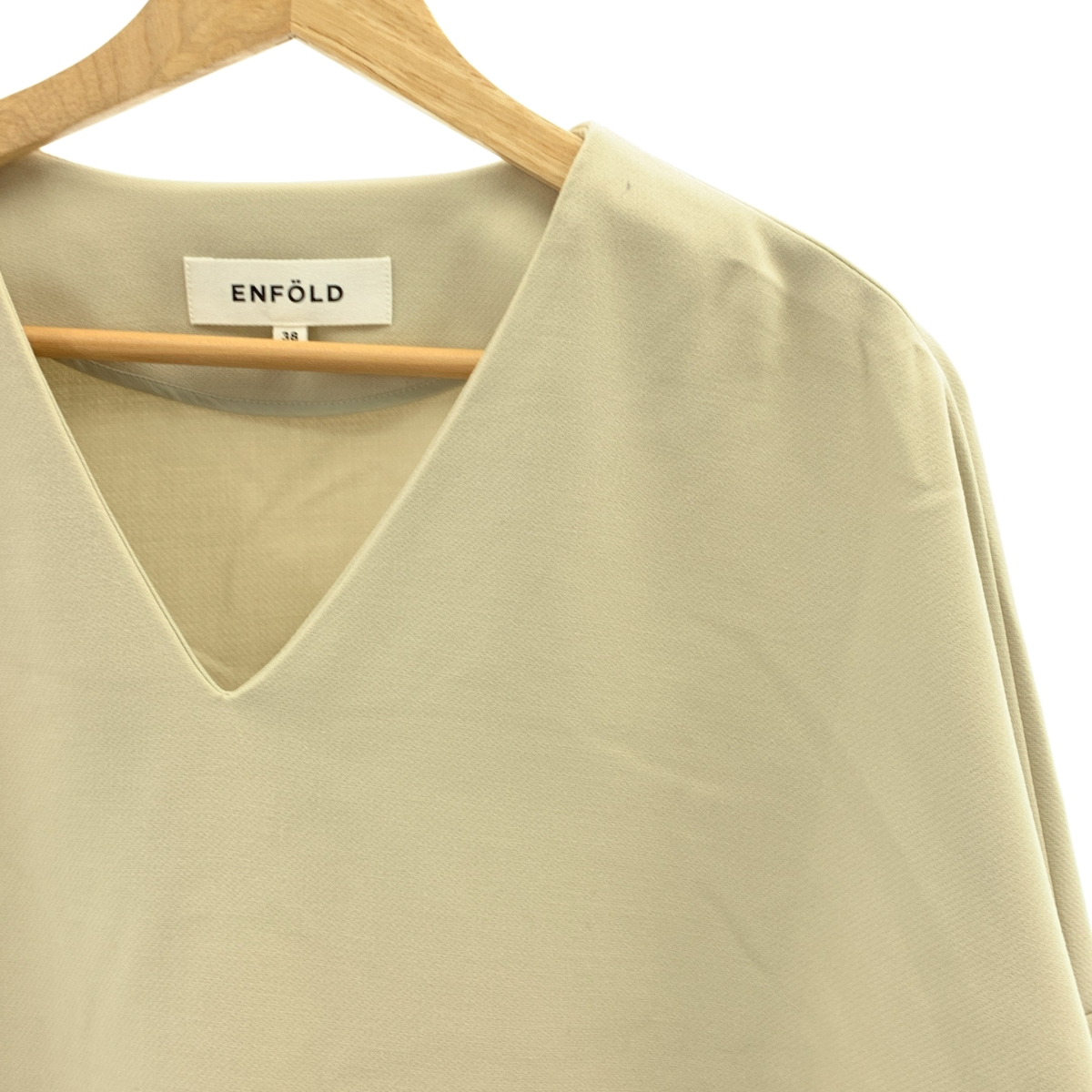 ENFOLD / エンフォルド ダブルクロス Vネック アシンメトリー プルオーバートップス