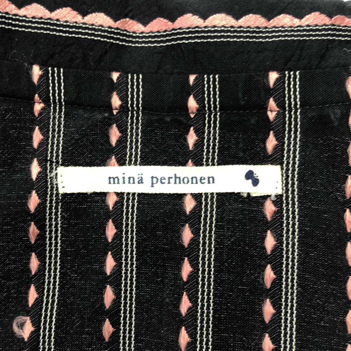 mina perhonen / ミナペルホネン frill 刺しゅう ノースリーブ ブラウス