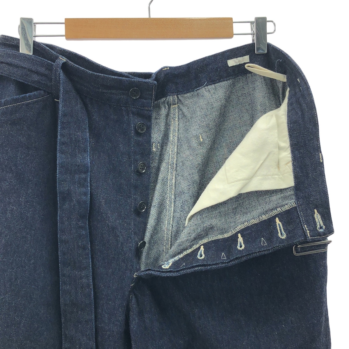 COMOLI / コモリ デニムベルテッドパンツ