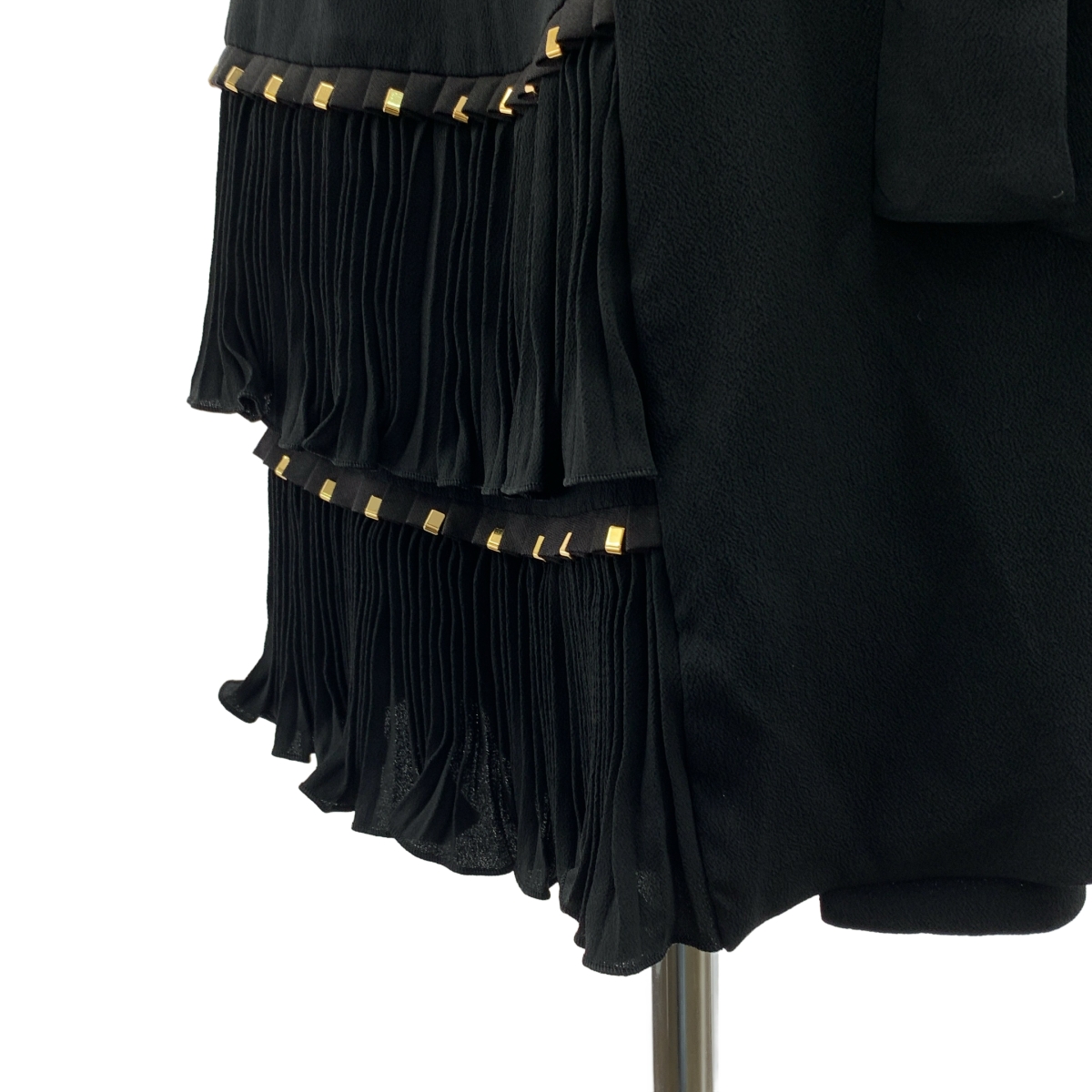 CLASS Roberto Cavalli / クラスロベルトカヴァリ スネークボタン プリーツ切替 ワンピース