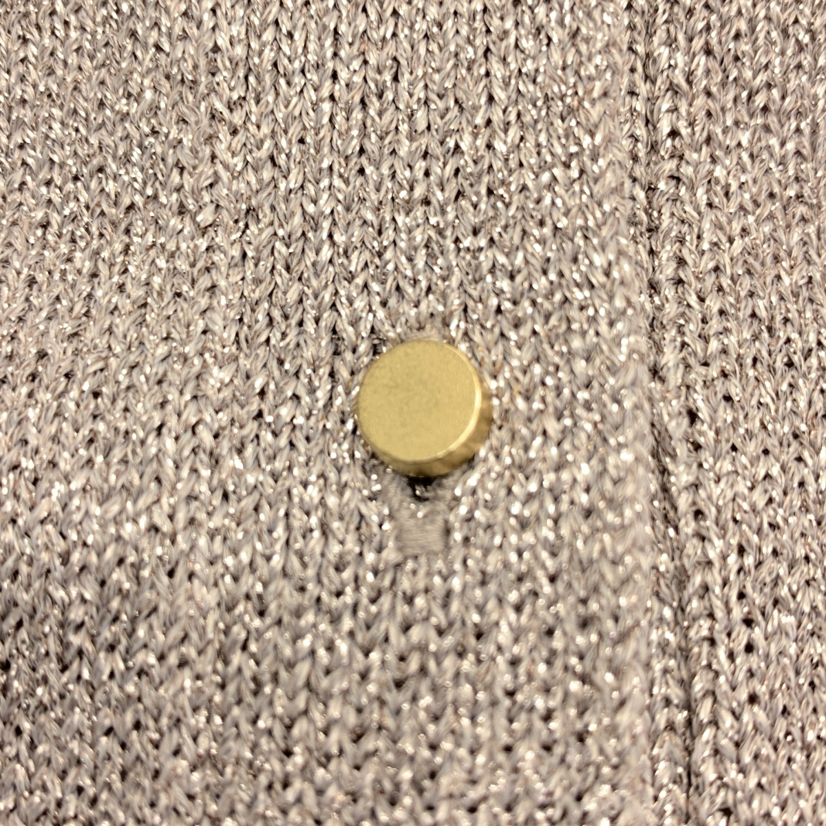 ebure / エブール ブライトラメリリヤーン Vネックカーディガン