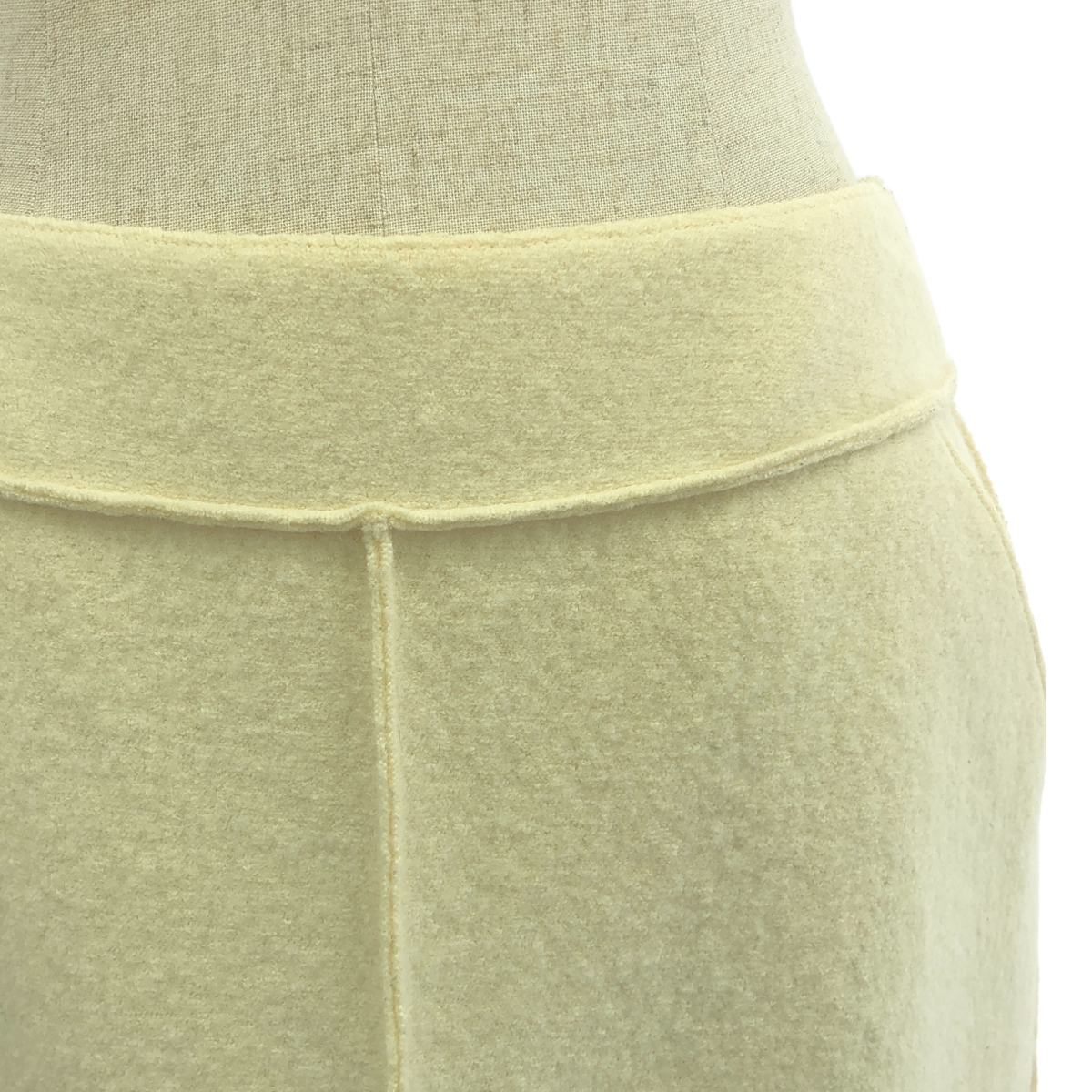 CHANEL / シャネル 90s〜 / 1999AW ウール 縮絨 バック ウッドロゴボタン スリット ロングスカート / 総裏地