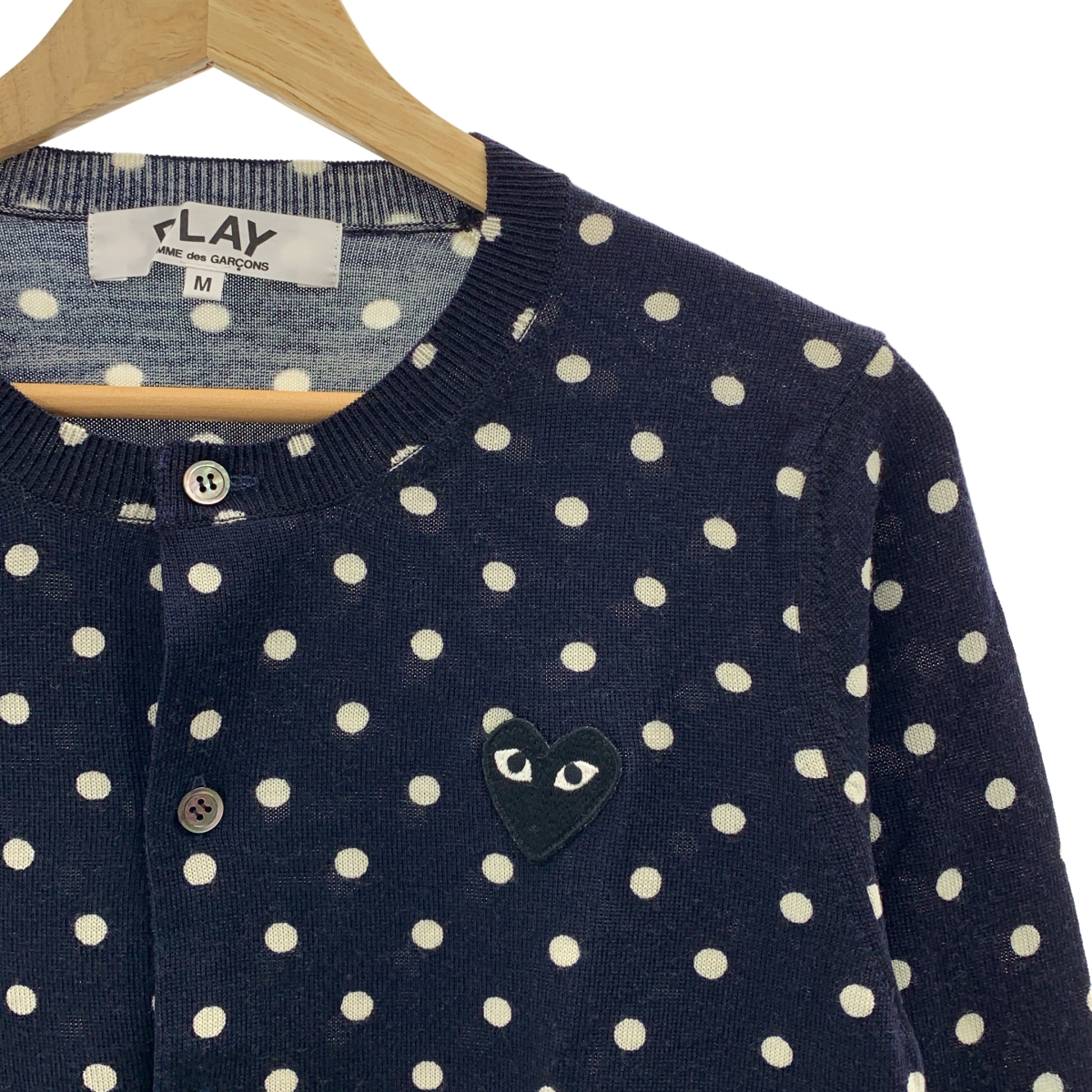 PLAY COMME des GARCONS / プレイコムデギャルソン ウール ドット ハートロゴワッペン クルーネック ニットカーディガン