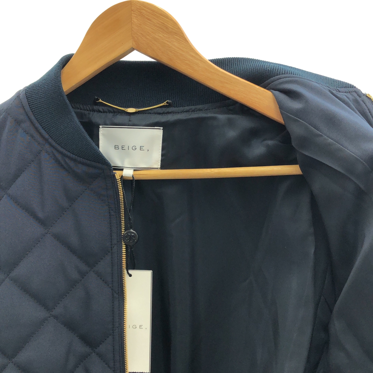 BEIGE， / ベイジ キルティング ジャケット スタジャン ブルゾン