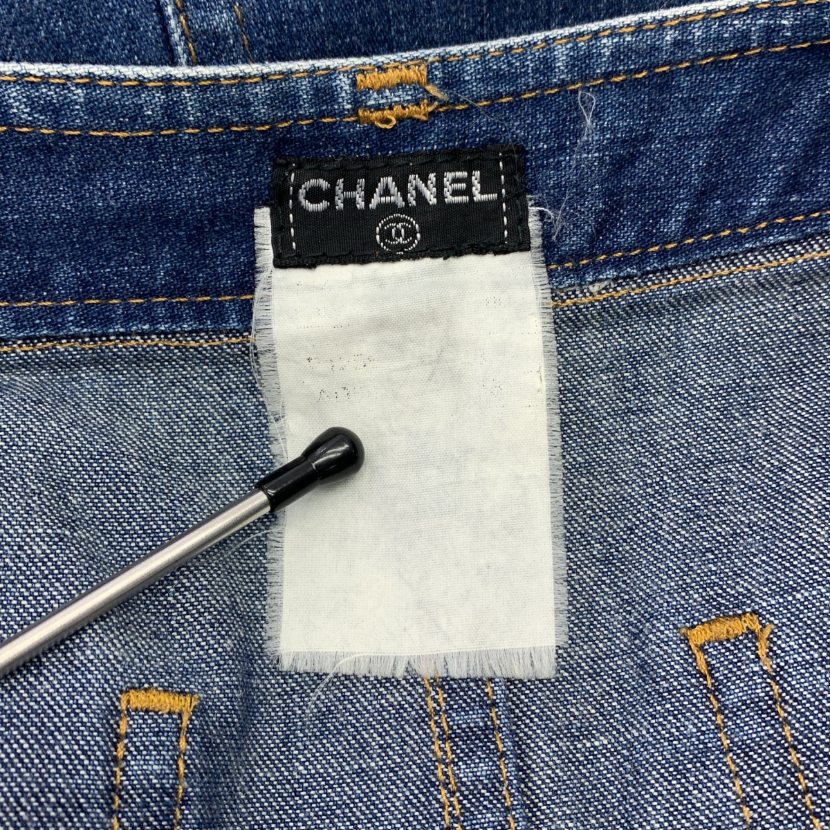 CHANEL / シャネル ココマークボタン デニム ロングスカート