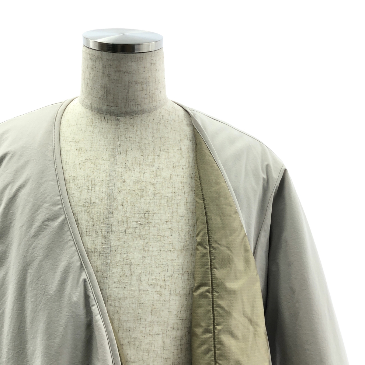 DESCENTE / デサント 中綿 ベルテッド ライトパフコート