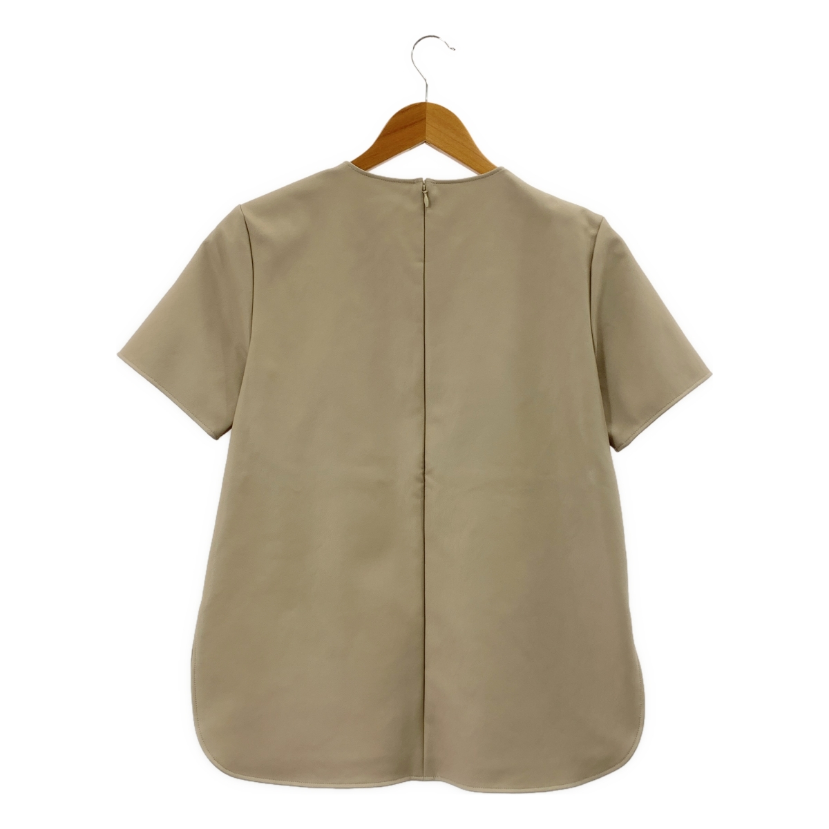 BEIGE， / ベイジ バックジップ スリット プルオーバー トップス