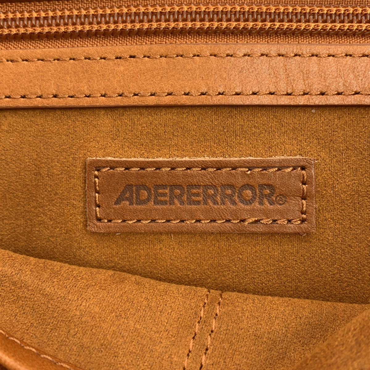 ADER ERROR / アーダーエラー レザー メッセンジャーバッグ