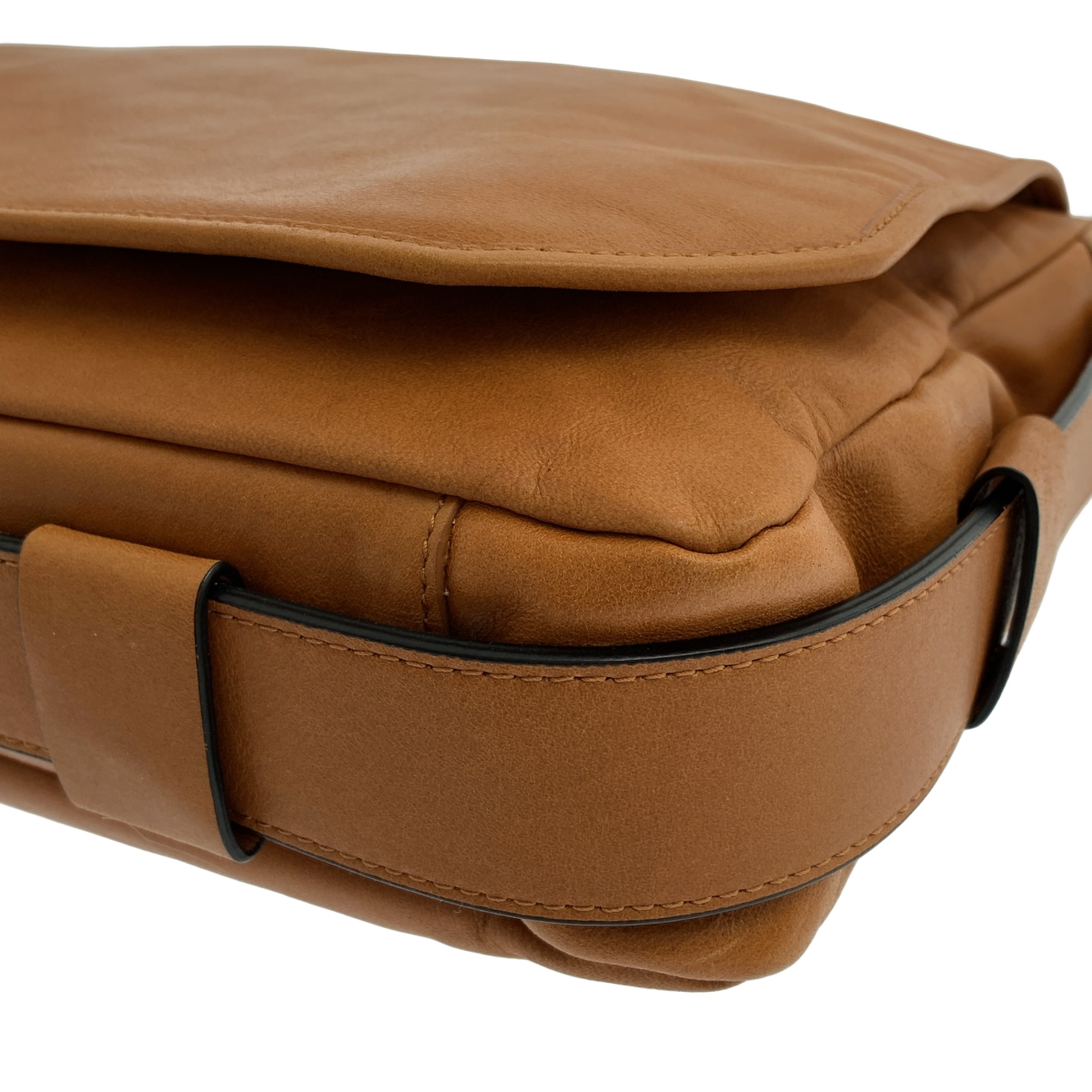 ADER ERROR / アーダーエラー レザー メッセンジャーバッグ