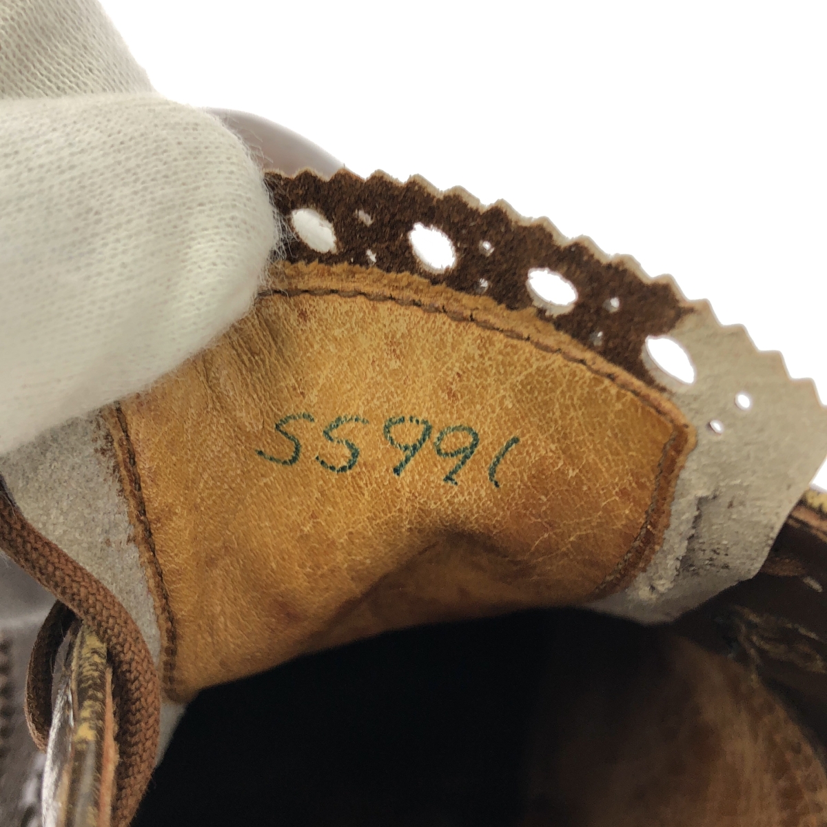 Foster & Sons / フォスターアンドサン ウィングチップ ドレスシューズ