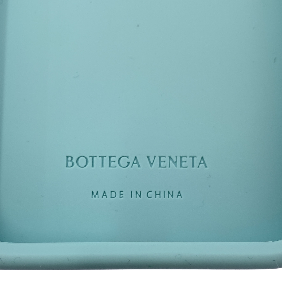 BOTTEGA VENETA / ボッテガヴェネタ iPhone 16 Pro イントレチャート ラバーシリコン ケース