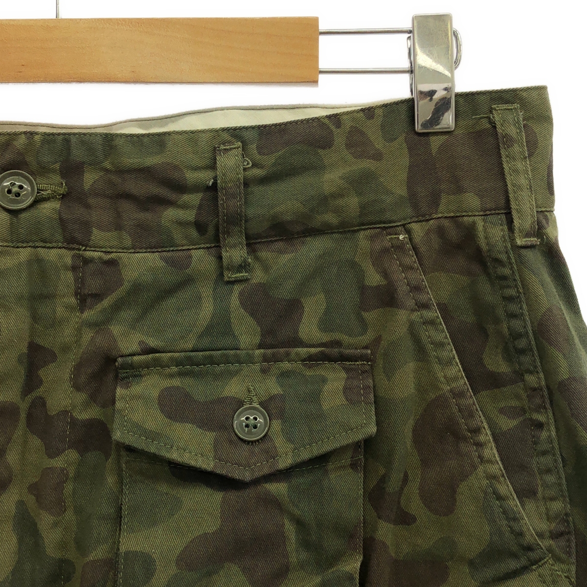 Engineered Garments / エンジニアドガーメンツ SUNRISE MARKET別注 FA Pant 6.5oz Flat Twill Olive Camo 迷彩 カーゴパンツ