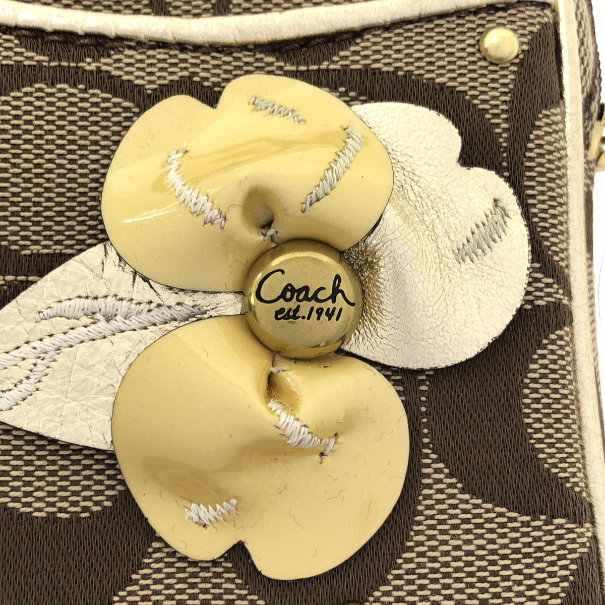 COACH / コーチ シグネチャー ロゴ フラワー装飾 ポーチ バッグ