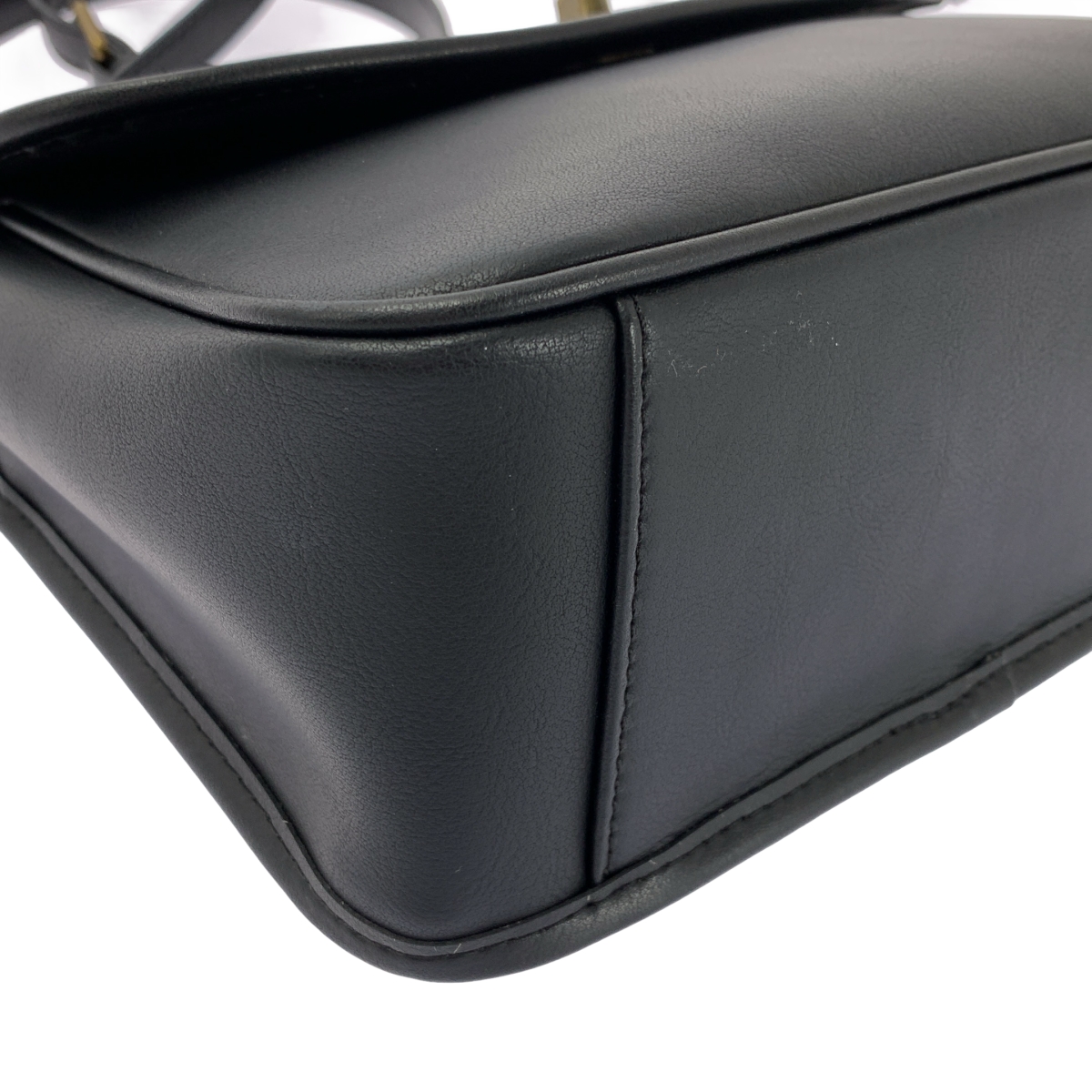 その他 レザー ターンロック フラップ ショルダーバッグ