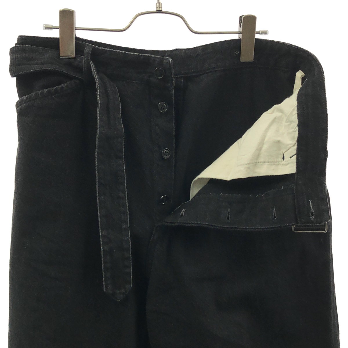 COMOLI / コモリ ベルテッド ワイド テーパード デニムパンツ