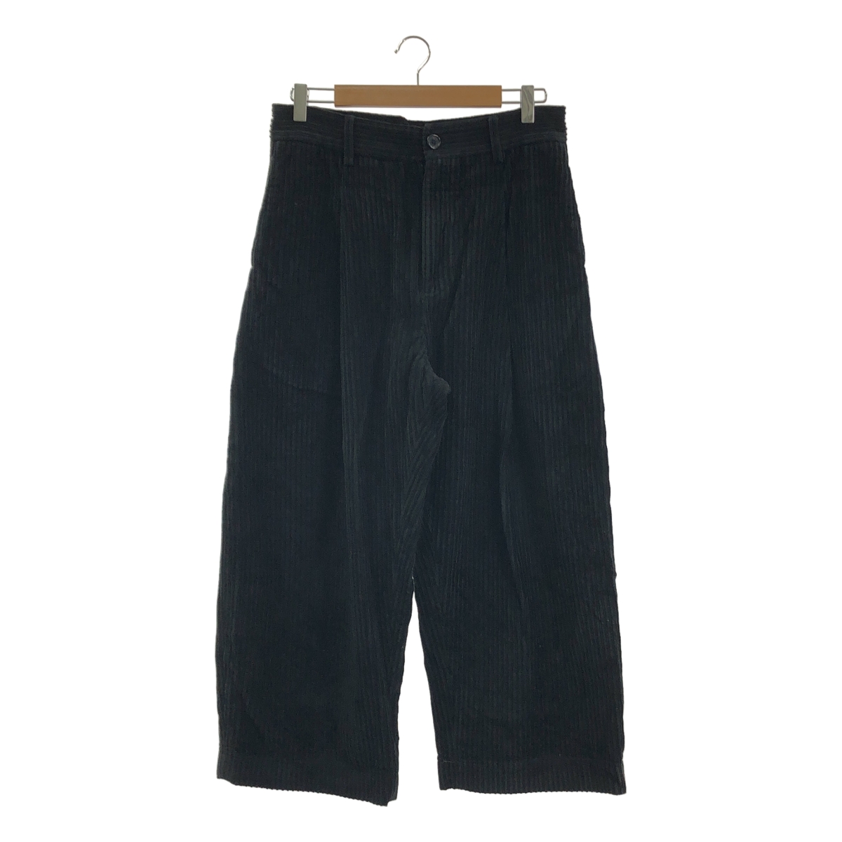 Studio Nicholson / スタジオニコルソン