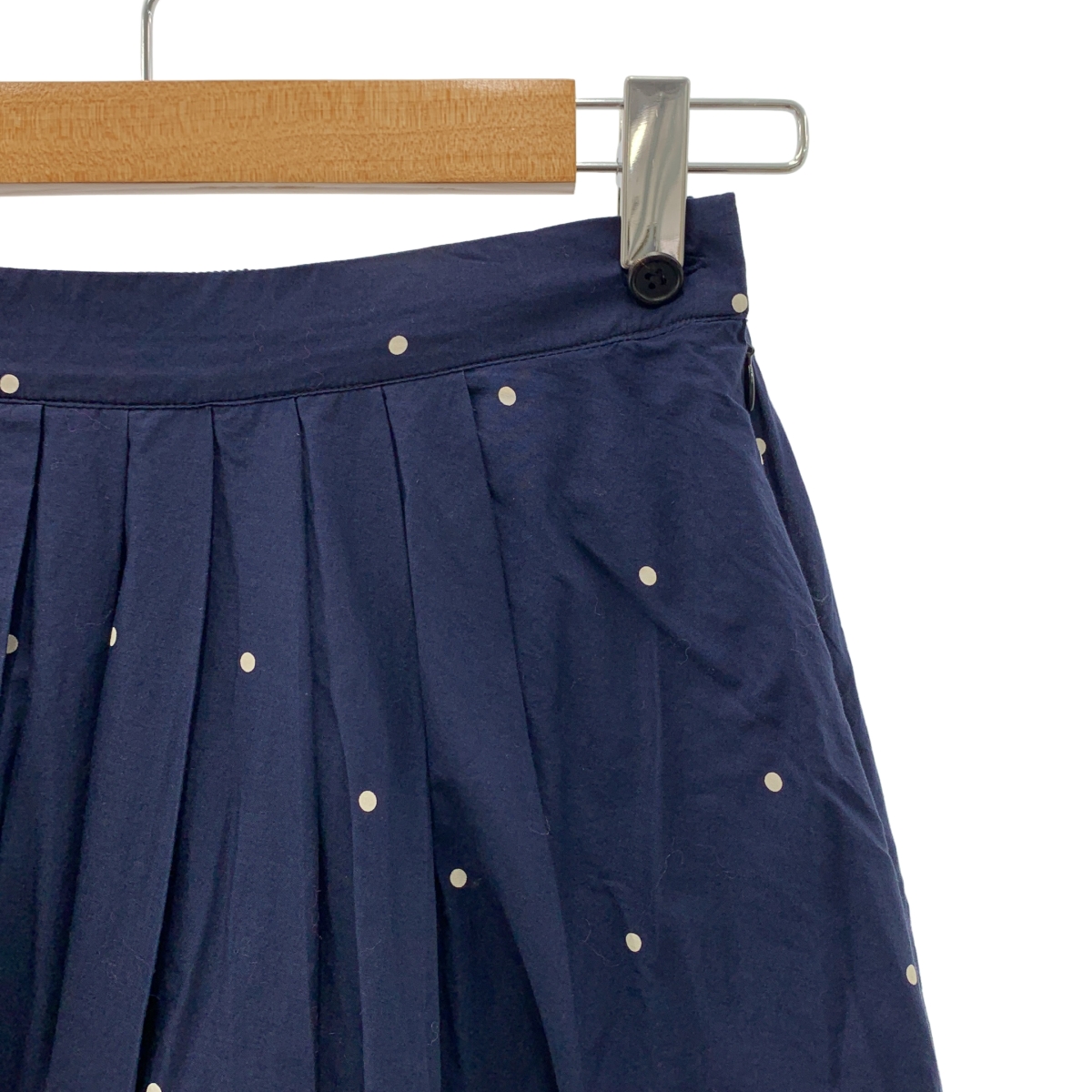 MARGARET HOWELL / マーガレットハウエル ドットプリントタックスカート