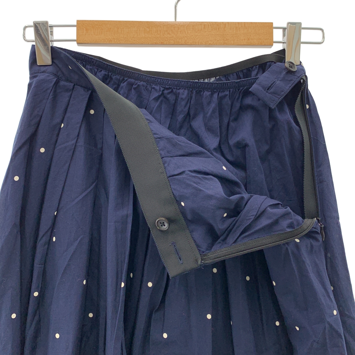 MARGARET HOWELL / マーガレットハウエル ドットプリントタックスカート