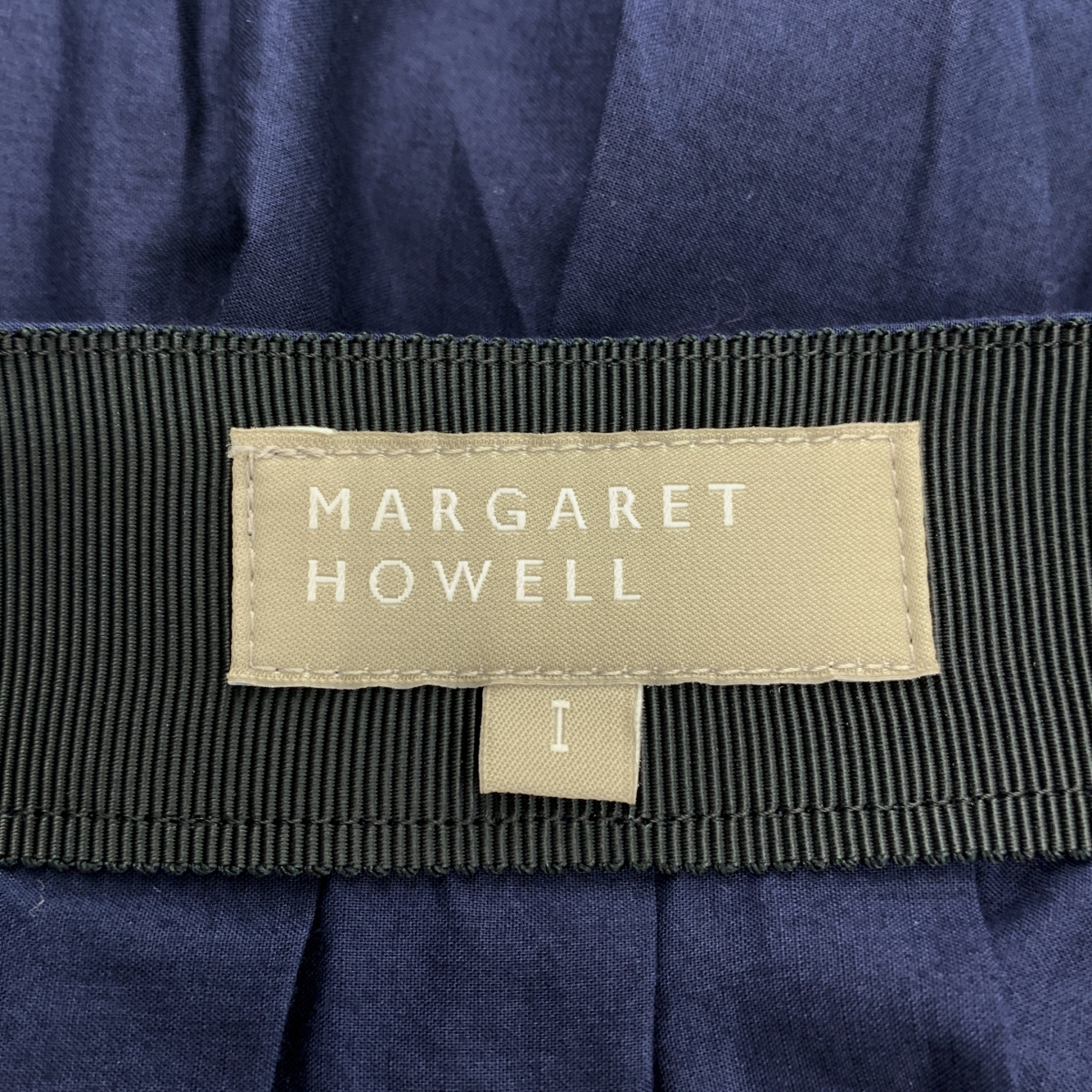 MARGARET HOWELL / マーガレットハウエル ドットプリントタックスカート