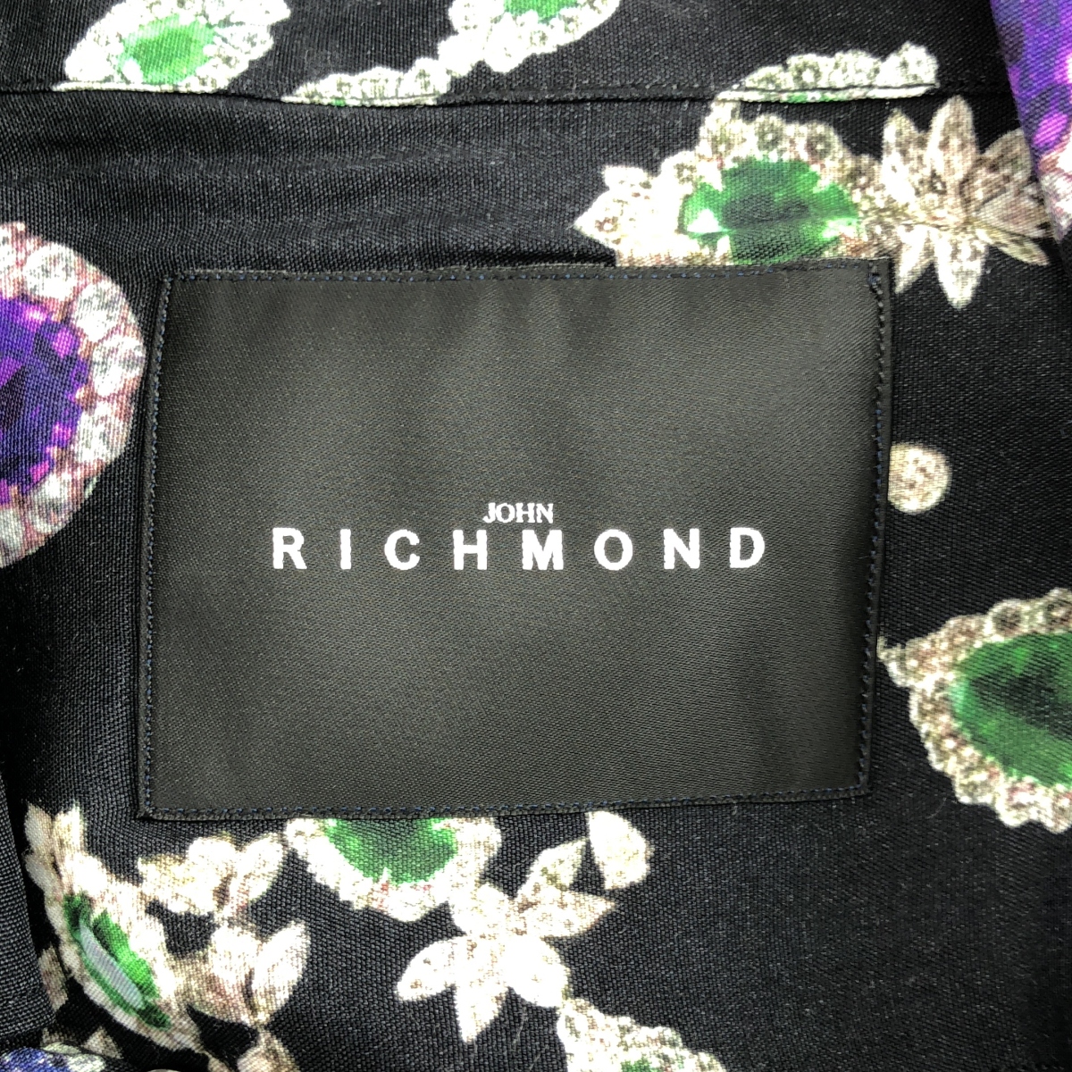 その他 ビスコース 総柄 ロゴボタン オーバーシャツ