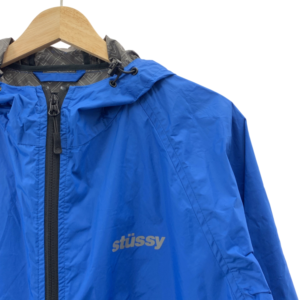 STUSSY / ステューシー ナイロン ロゴプリント フーデッドジャケット