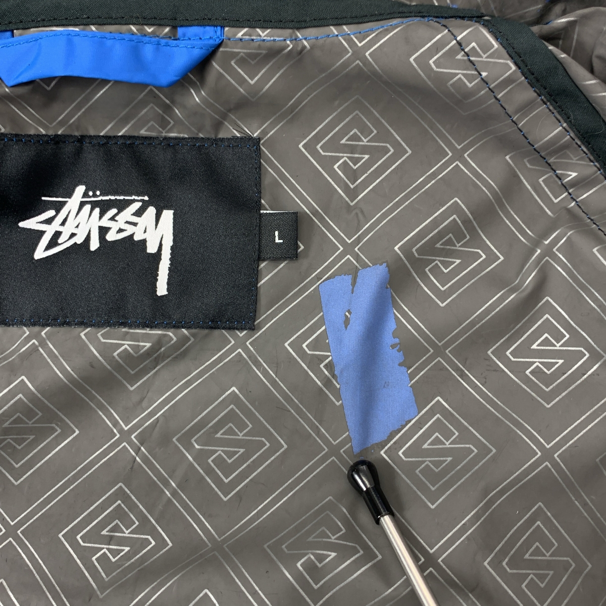 STUSSY / ステューシー ナイロン ロゴプリント フーデッドジャケット