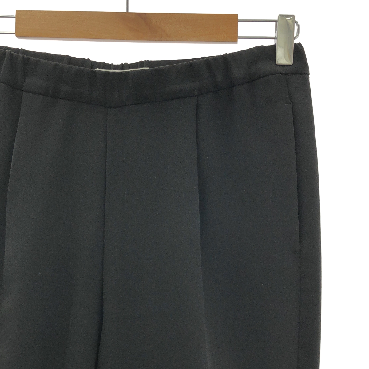 その他 Tucked Tapered Pants サイドライン テーパード パンツ