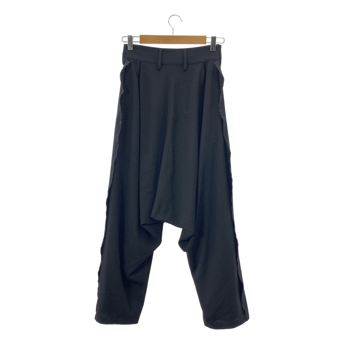 LIMI feu / リミフゥ サイドデザイン 2タック ウールギャバジン サルエルパンツ