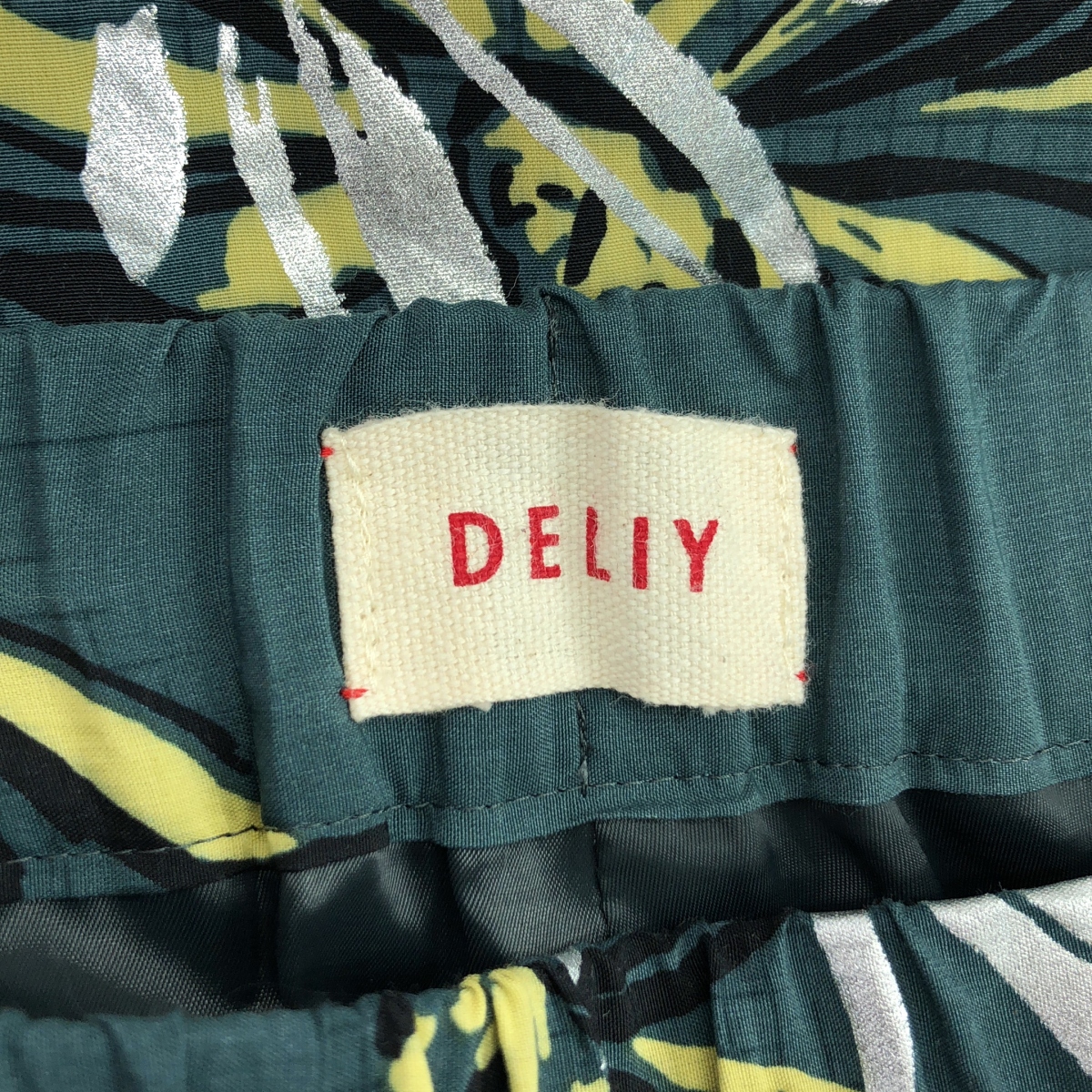 その他 BOICE FROM BAYCREW'S / MARGUERITE PRINT FOIL WIDEPANTS プリント ワイドパンツ