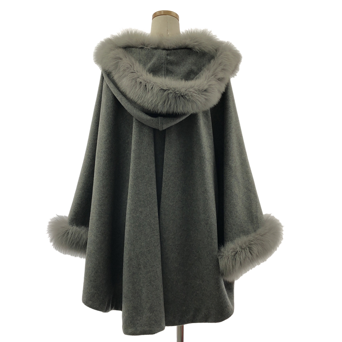 BALMAIN / バルマン cashmere 100％ / カシミヤ フォックスファー ポンチョ ジャケット / 着脱可フード / ロゴ裏地付き