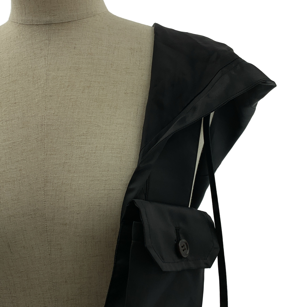 noir kei ninomiya / ノワールケイニノミヤ ポリエステル 変形 マルチポケット ドローストリング ギャザー ボリューム ワンピース フーディ