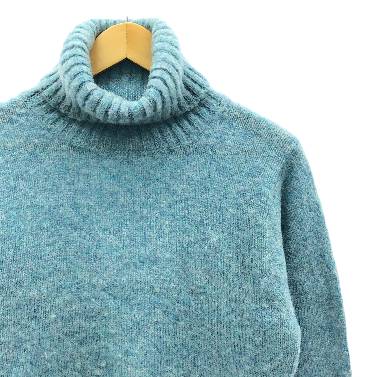 その他 ウール タートルネックニット