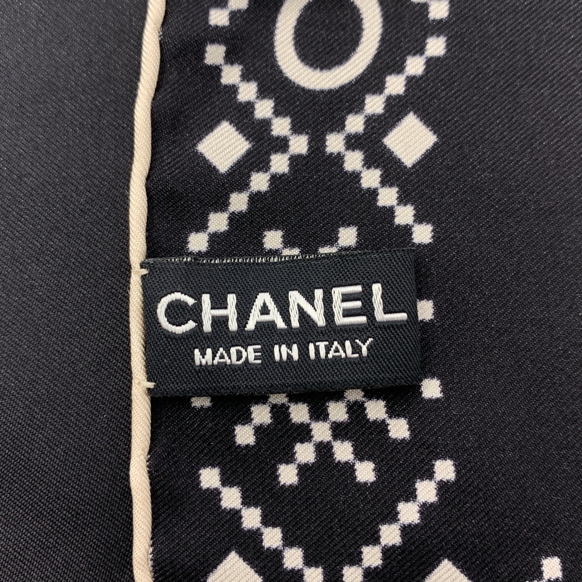 CHANEL / シャネル Silk Square Scarf ココマーク ロゴ シルク スクエア スカーフ