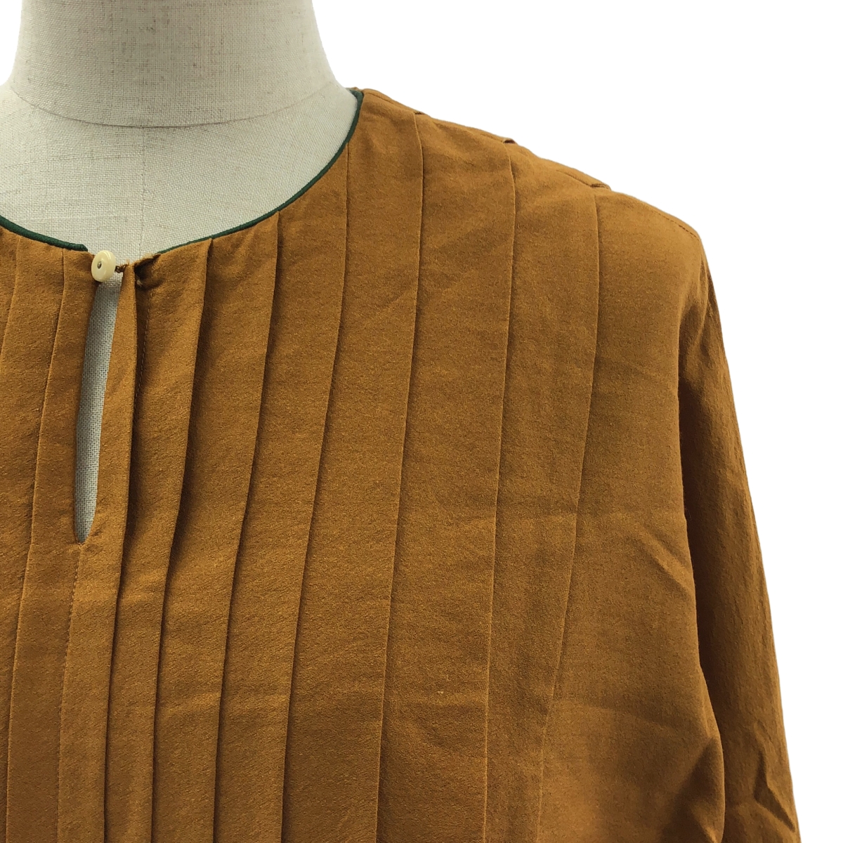 mina perhonen / ミナペルホネン calm / カーム シルクブレンド ピンタック ワンピース