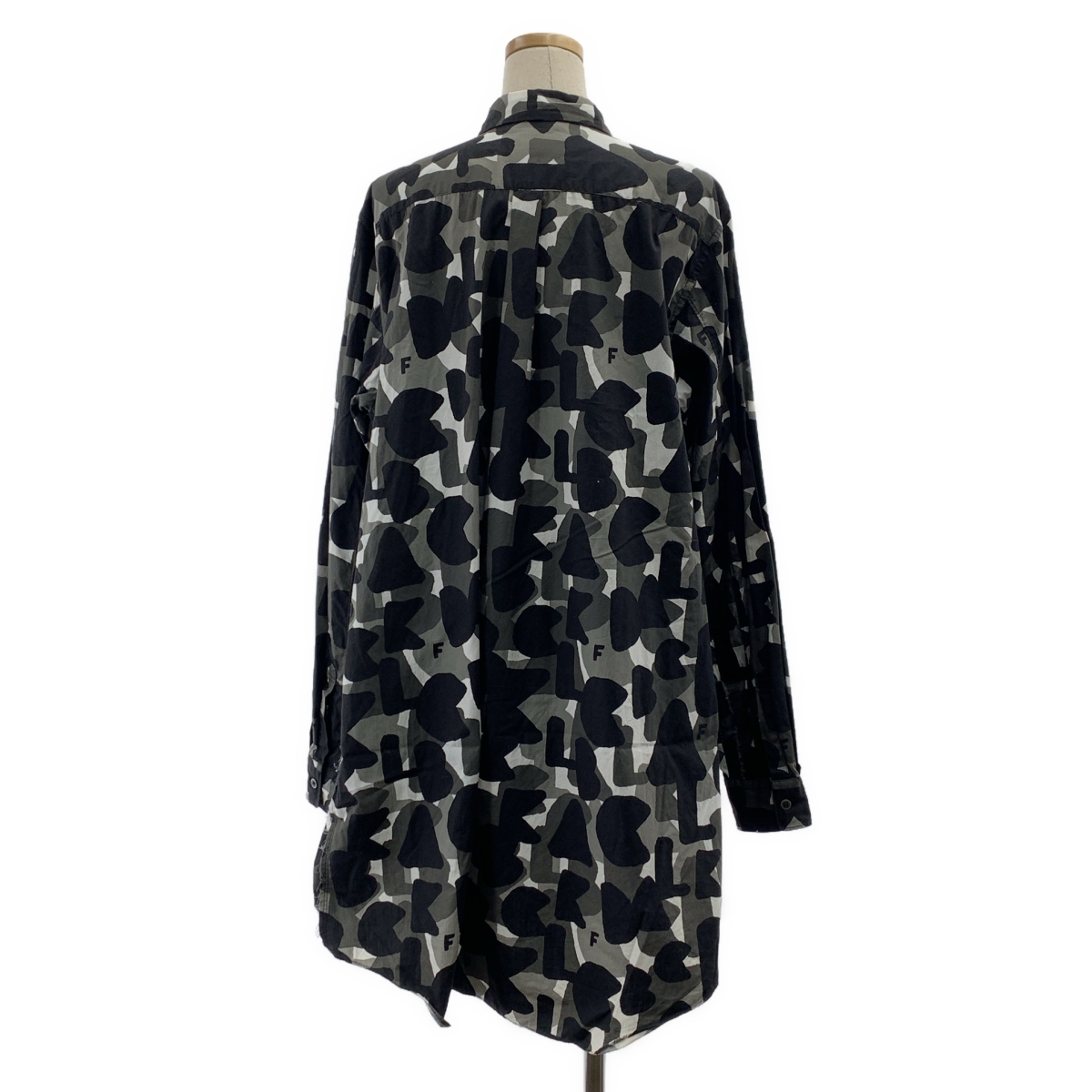 BLACK COMME des GARCONS / ブラックコムデギャルソン 総柄 再構築 カットオフ オーバーシルエット シャツ